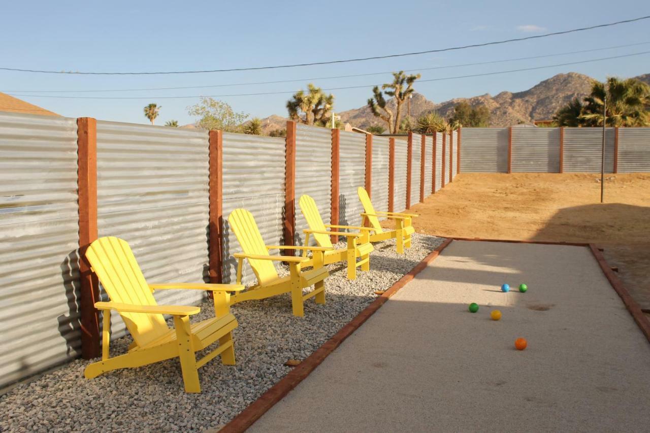 Eclectic Joshua Tree Villa Exterior foto